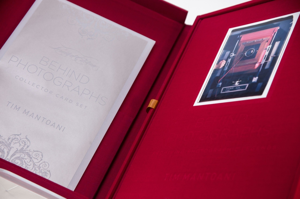 44138 MG 9552 clamshell box, cloth casewrap, tip-on, deep blind debossing, coffee table book, hardcover book, ribbon pull, vellum envelope, pocket, inserts, metallic PMS