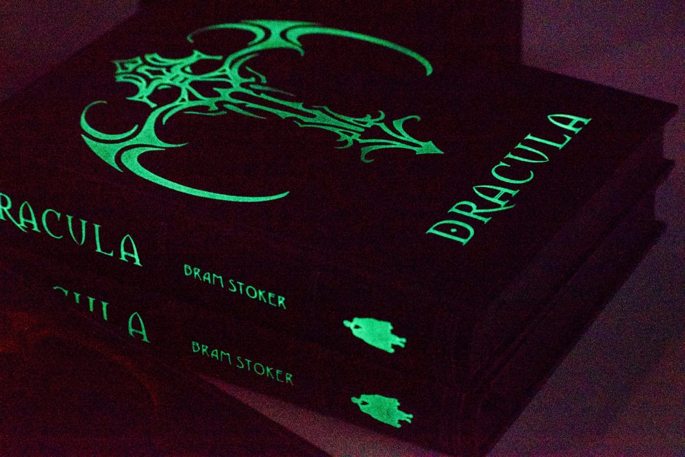 47852 BIF 0655 hardcover-book-round-backed-ribbon-bookmarker-gilding-scuff-free-matte-lam-deep-blind-debossing-foil-stamping-raised-spot-UV-glow-in-the-dark-spot-UV-LR-7 1 rev1